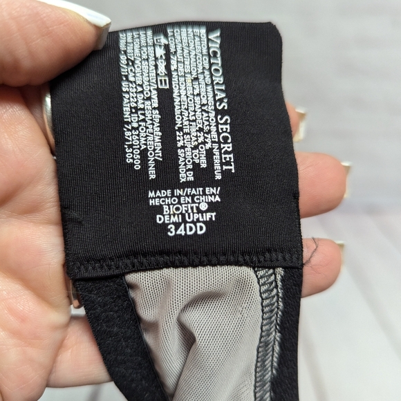 Victoria's Secret Biofit Demi Uplift Bra Womens Size 34DD Black Lace Over - Picture 4 of 6